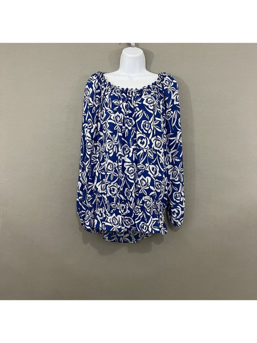 Chaus Blue White Floral Print Elastic Neck 3/4 Sleeve Blouse